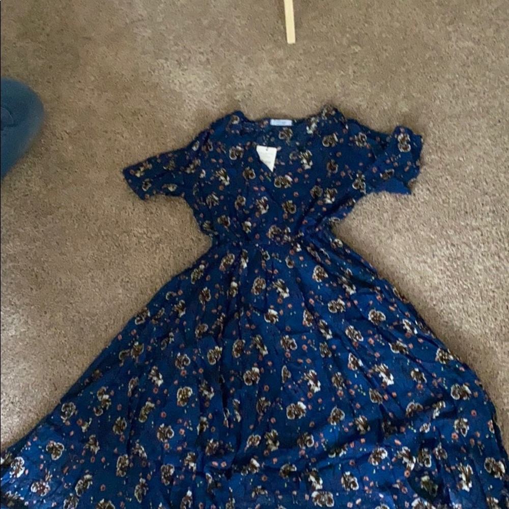 Women’s dress (3)